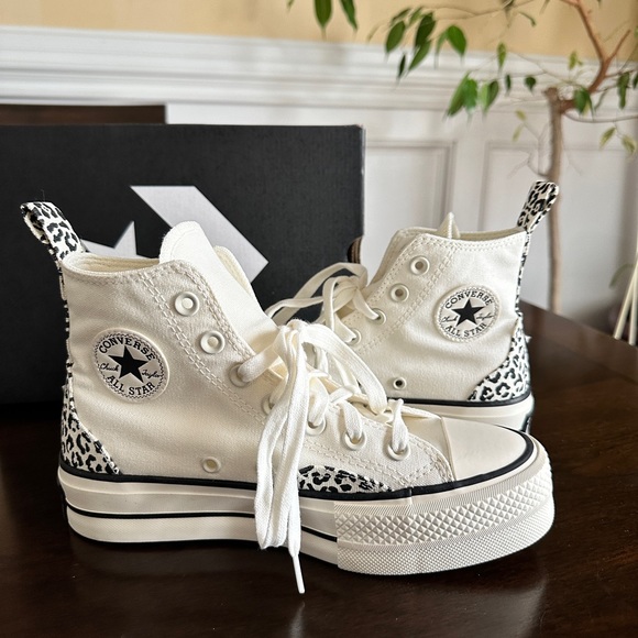 Converse Shoes - Converse Chuck Taylor All Star High Top Platform Sneaker